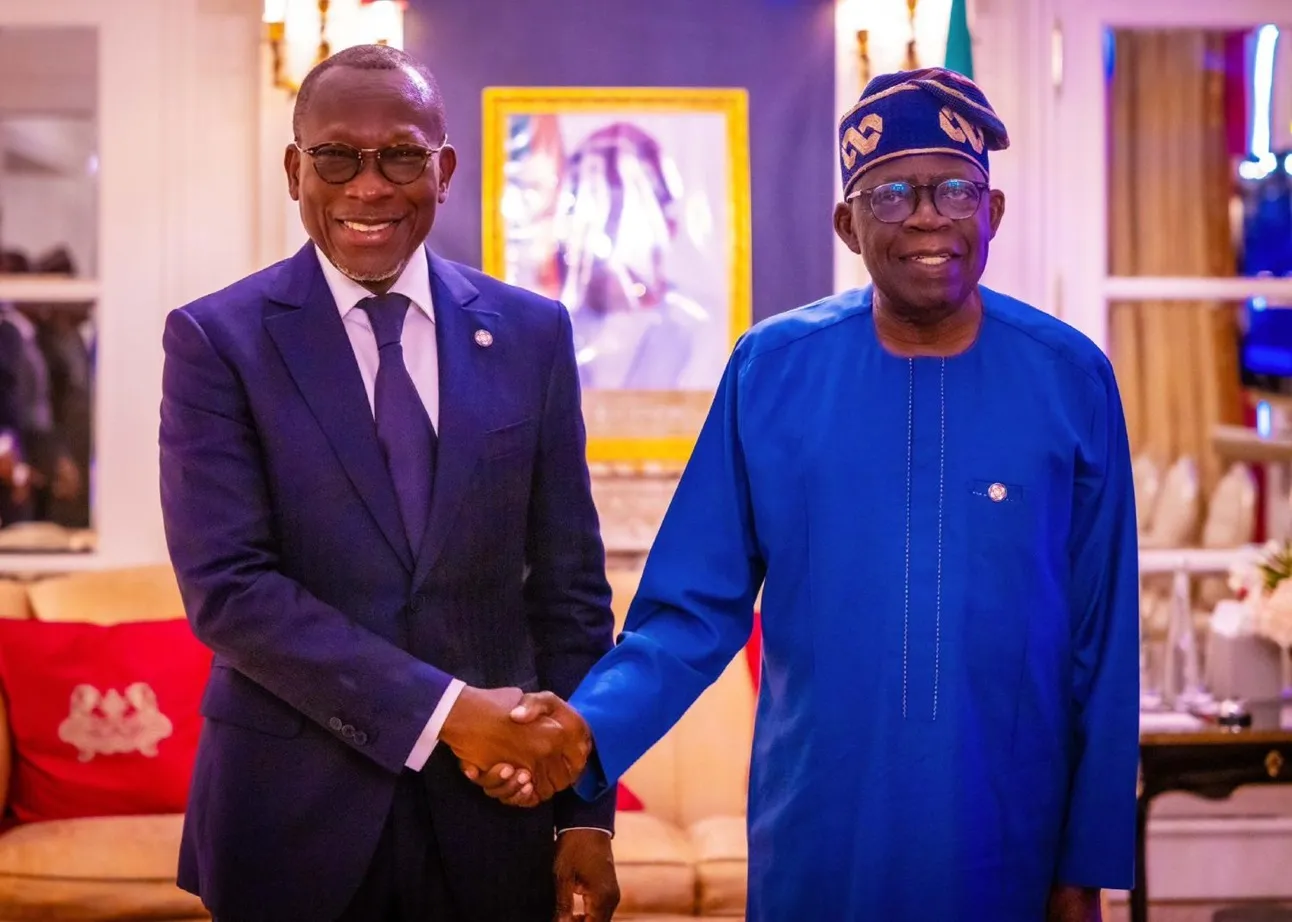 Patrice Talon et Bola Tinubu missionnés pour appuyer les médiateurs