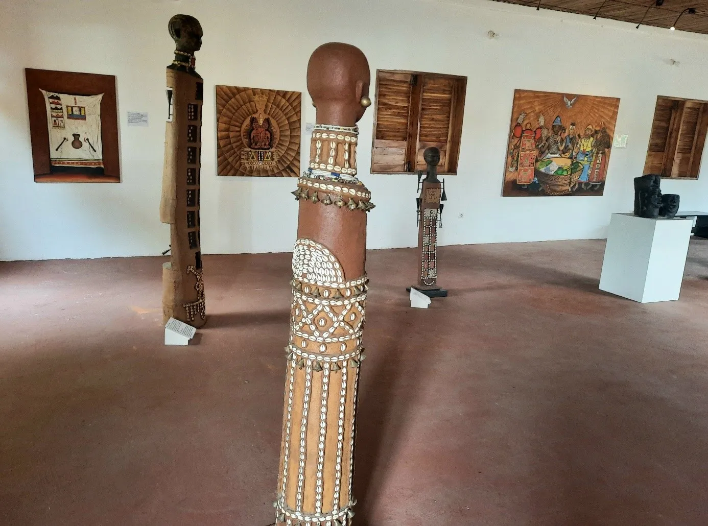 Des tableaux « vodoun », des monuments de taille et des fresques aux attraits irrésistibles s’offrent au public à la galerie de Villa Karo