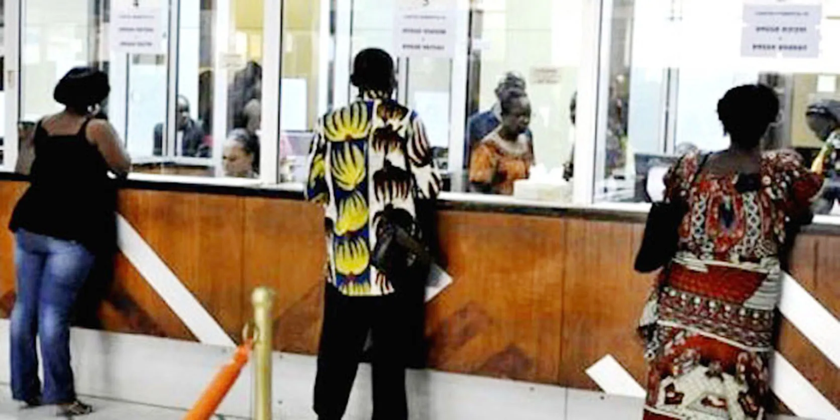 Les clients des établissements bancaires confrontés désormais au relèvement des taux d'intérêt