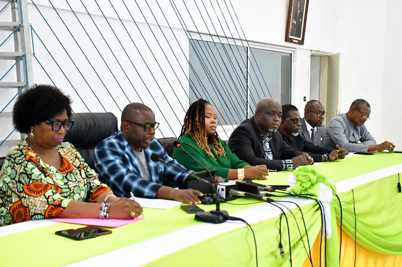 Les élus communaux appréciant les grandes réalisations du chef de l'Etat