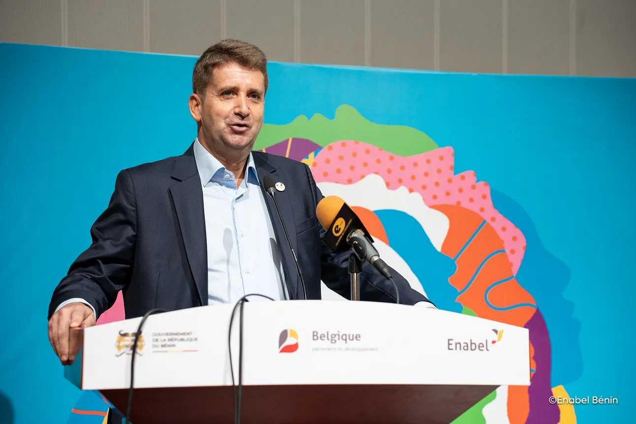 Pour Olivier Krins, directeur d’Enabel, la foire aux savoirs répond à la nécessité de faire un point...