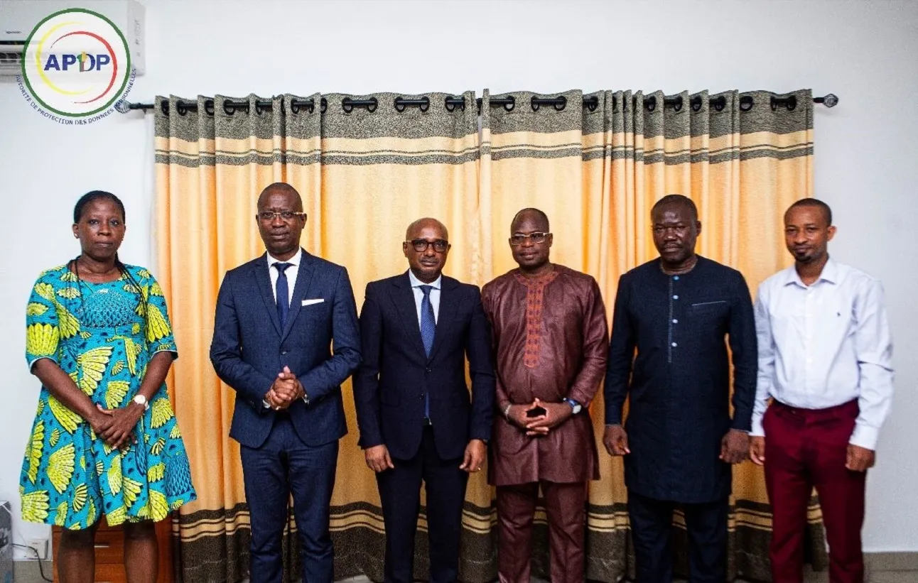 Luciano Hounkponou, président de l'Apdp et son équipe ont échangé avec le directeur général de l’Anip