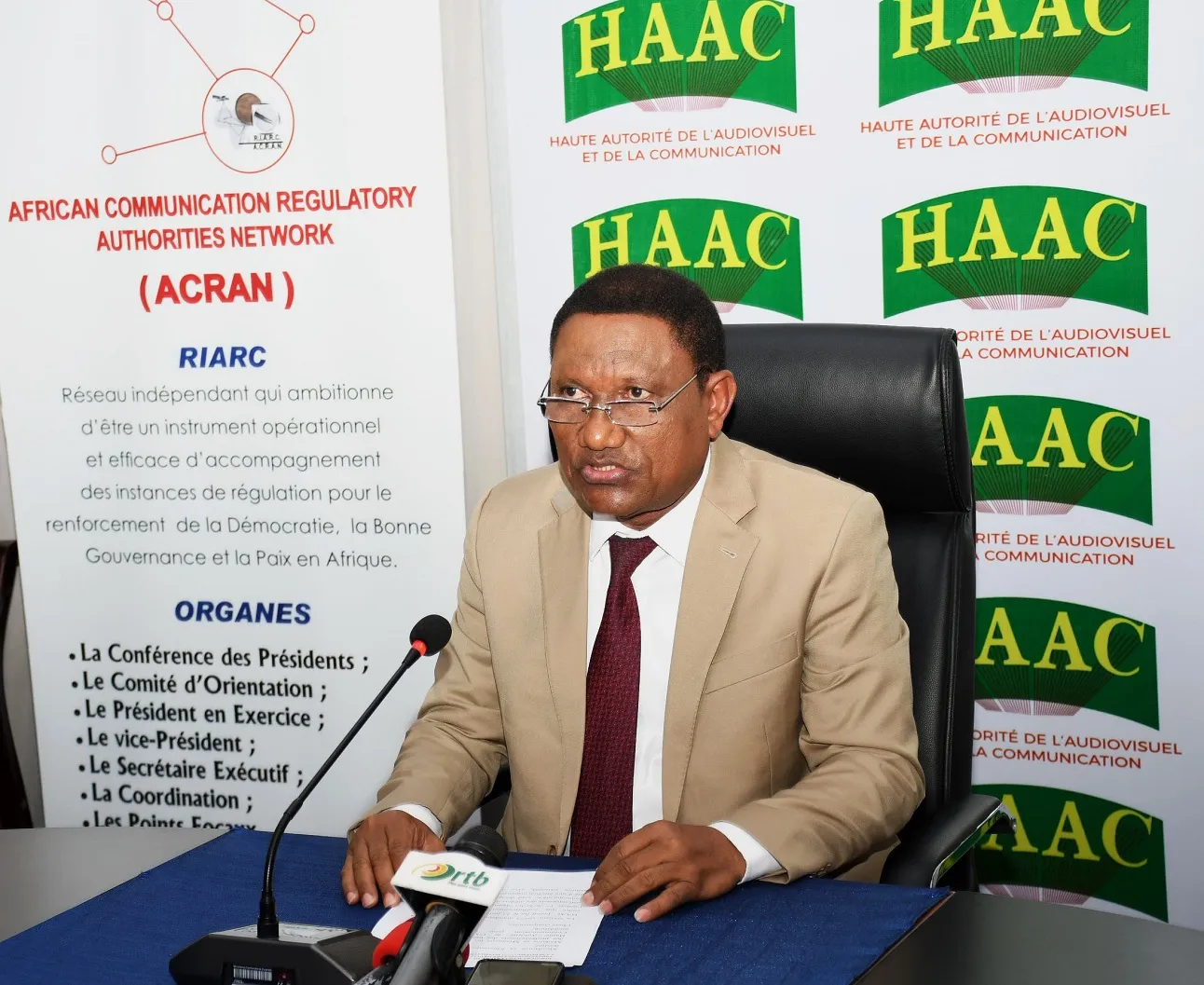 Le président de la Haac, Rémi Prosper Moretti, lors de sa déclaration