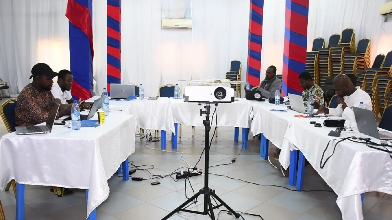 Pendant deux jours et sous la houlette du formateur Gilles  Houessinon, des professionnels...