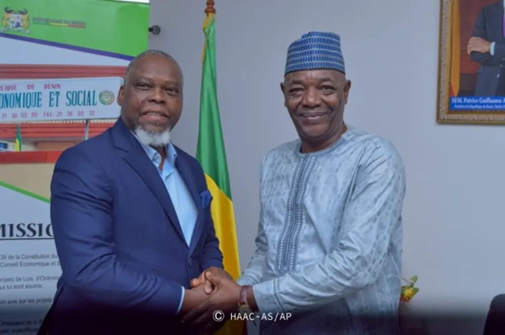 Les deux présidents d’institutions lors de l’audience