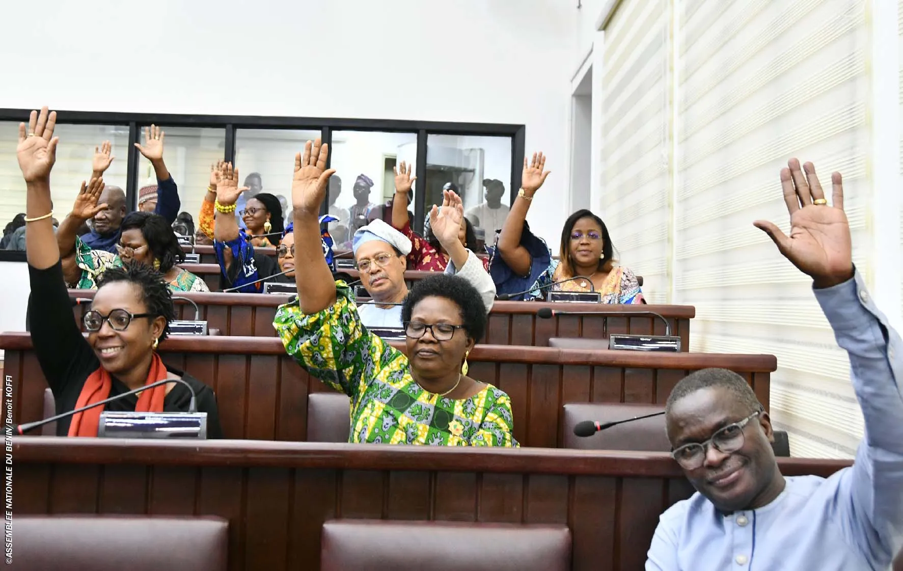 Satisfaction générale à l'hémicycle avec le plébiscite du rapport d'activités