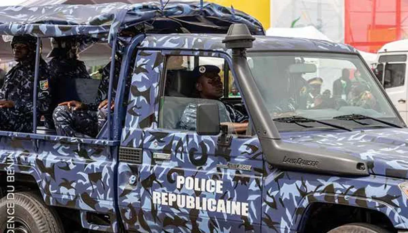 Police Républicaine