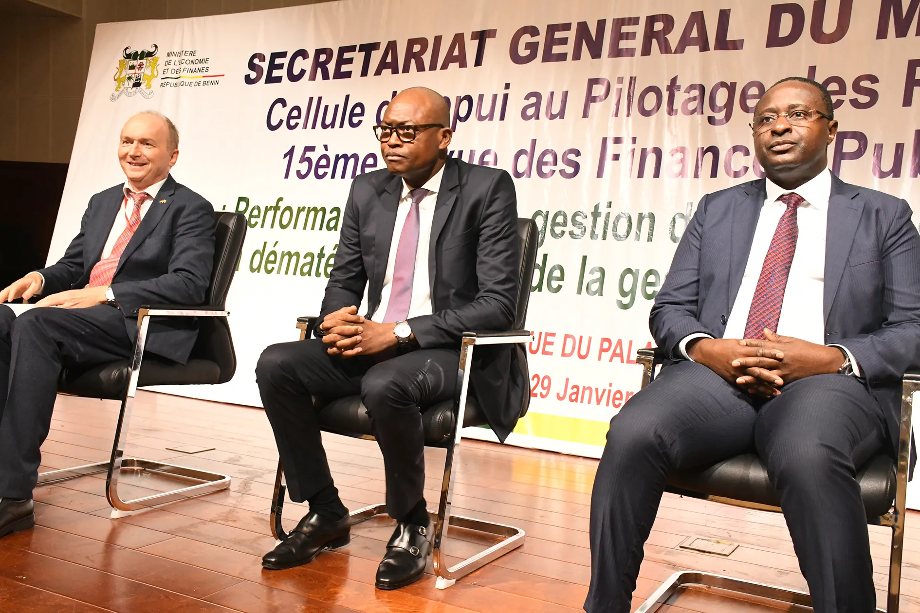 La digitalisation des procédures administratives a permis une meilleure transparence et efficacité dans la gestion