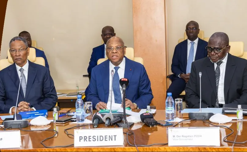 Des échanges stratégiques du Comité de politique monétaire pour la stabilité économique