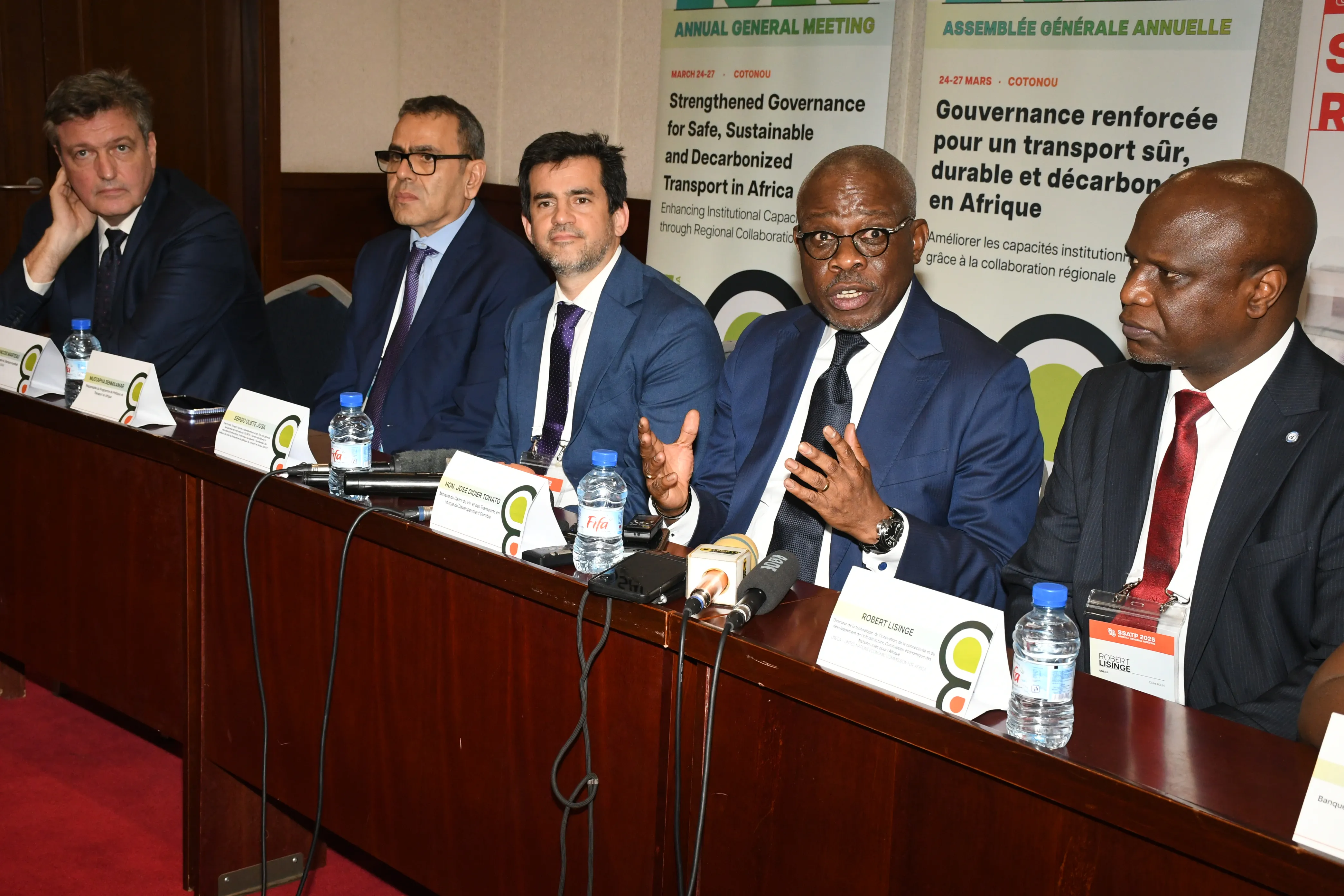 ...il a été question du renforcement de la gouvernance pour des transports sûrs,  durables et décarbonés en Afrique