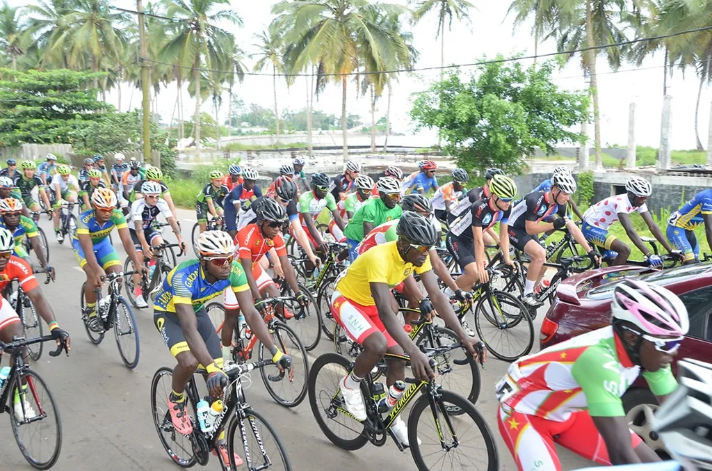 Abossolo Clovis Kamzong, SNH Vélo Club du Cameroun