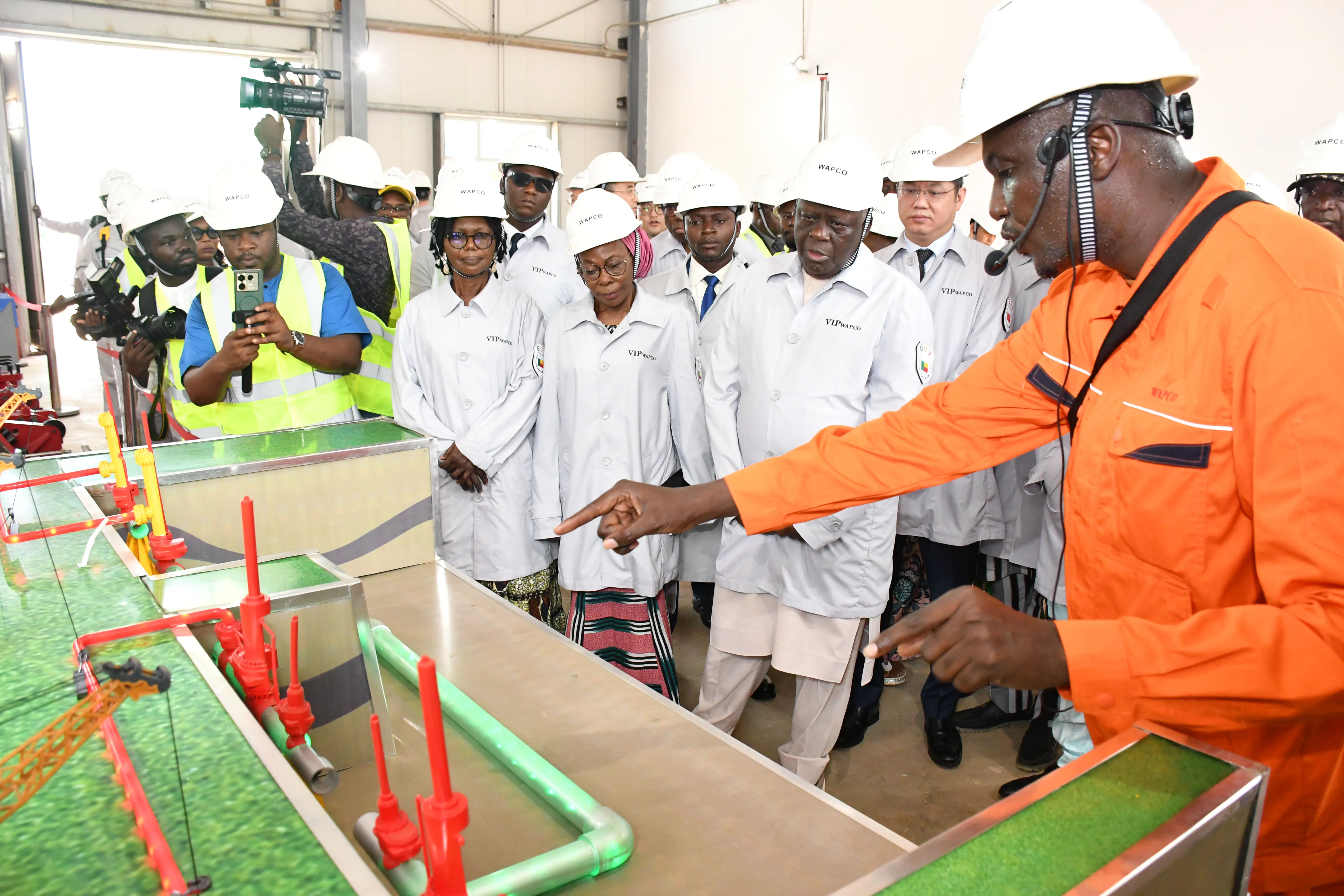 La délégation satisfaite à l'issue de la visite