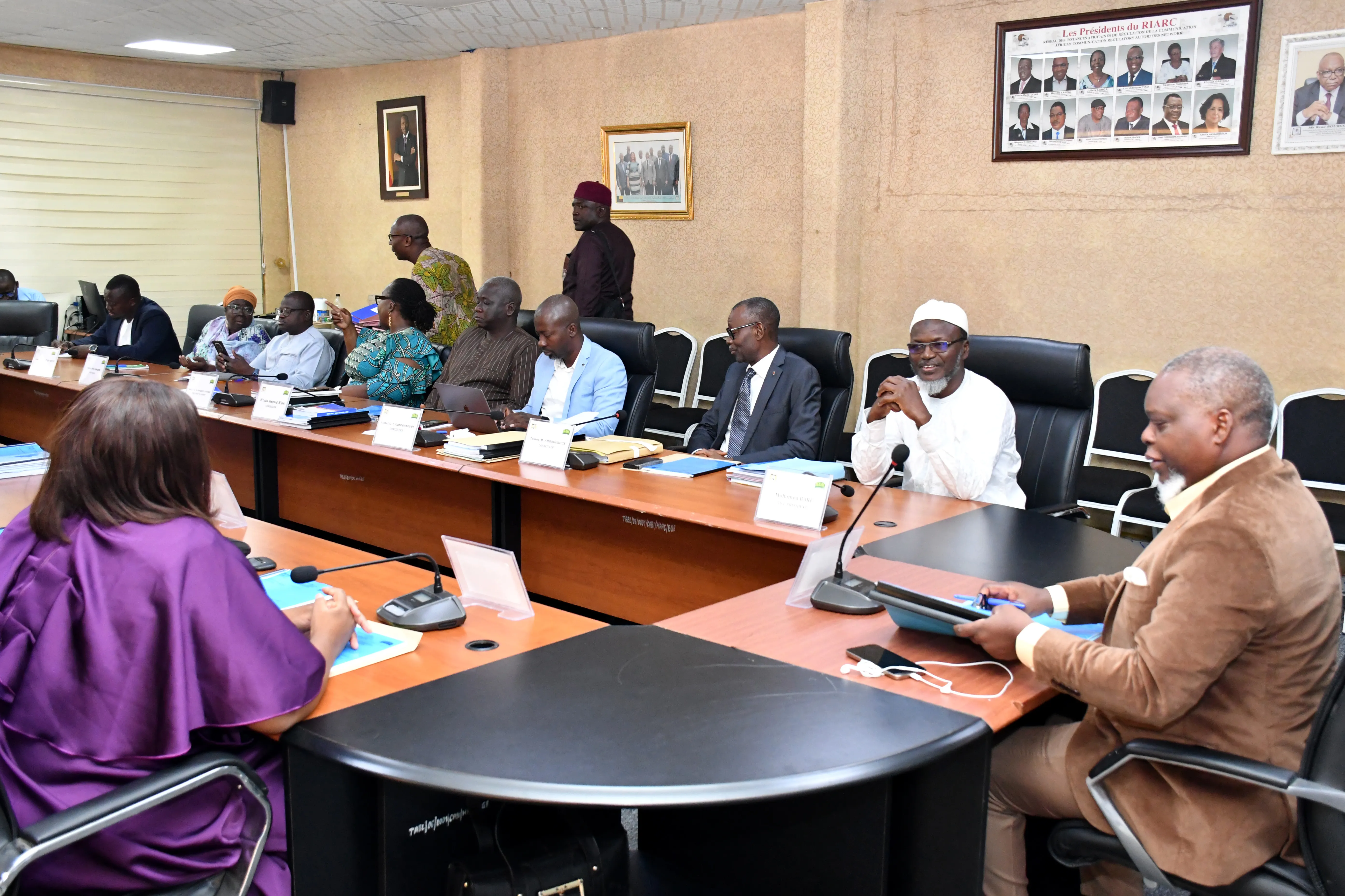 Le président Édouard Loko a rappelé que tous les médias dont les conventions sont arrivées à échéance doivent se mettre à  jour d’ici la fin du mois de juin 2025