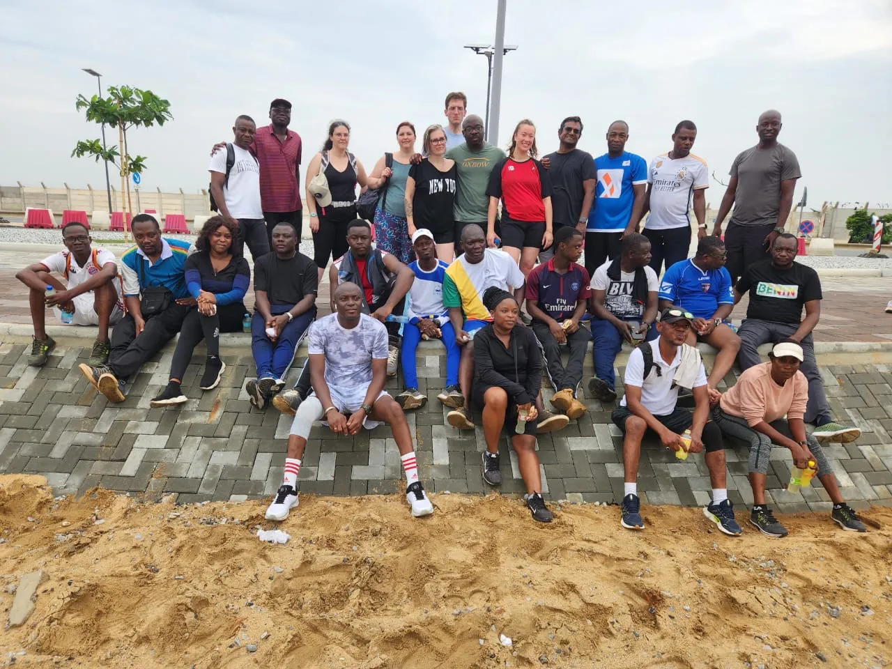 Une première édition réussie, posant les jalons d’une  tradition mensuelle