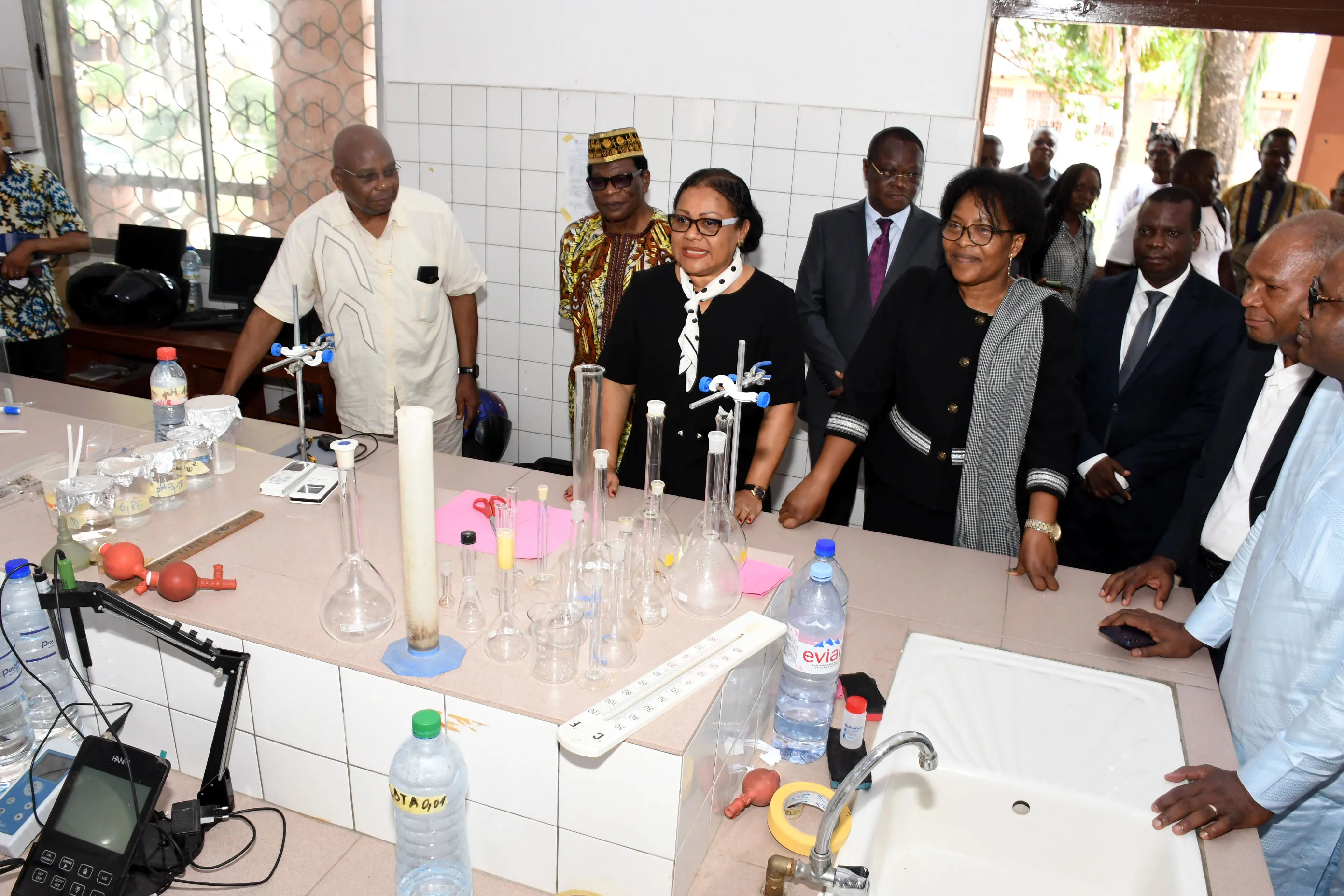 Les ministres évaluent les conditions dans lesquelles les candidats composent