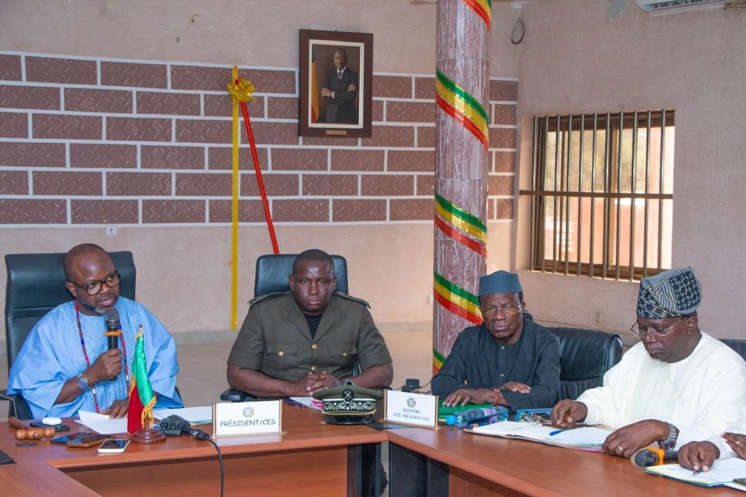 La première session extraordinaire du Conseil départemental des Collines marque une nouvelle étape dans l’opérationnalisation des missions de cette instance consultative