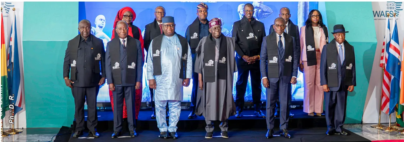 La Conférence des chefs d'Etat et de gouvernement appelle à la suppression  immédiate des obstacles tarifaires