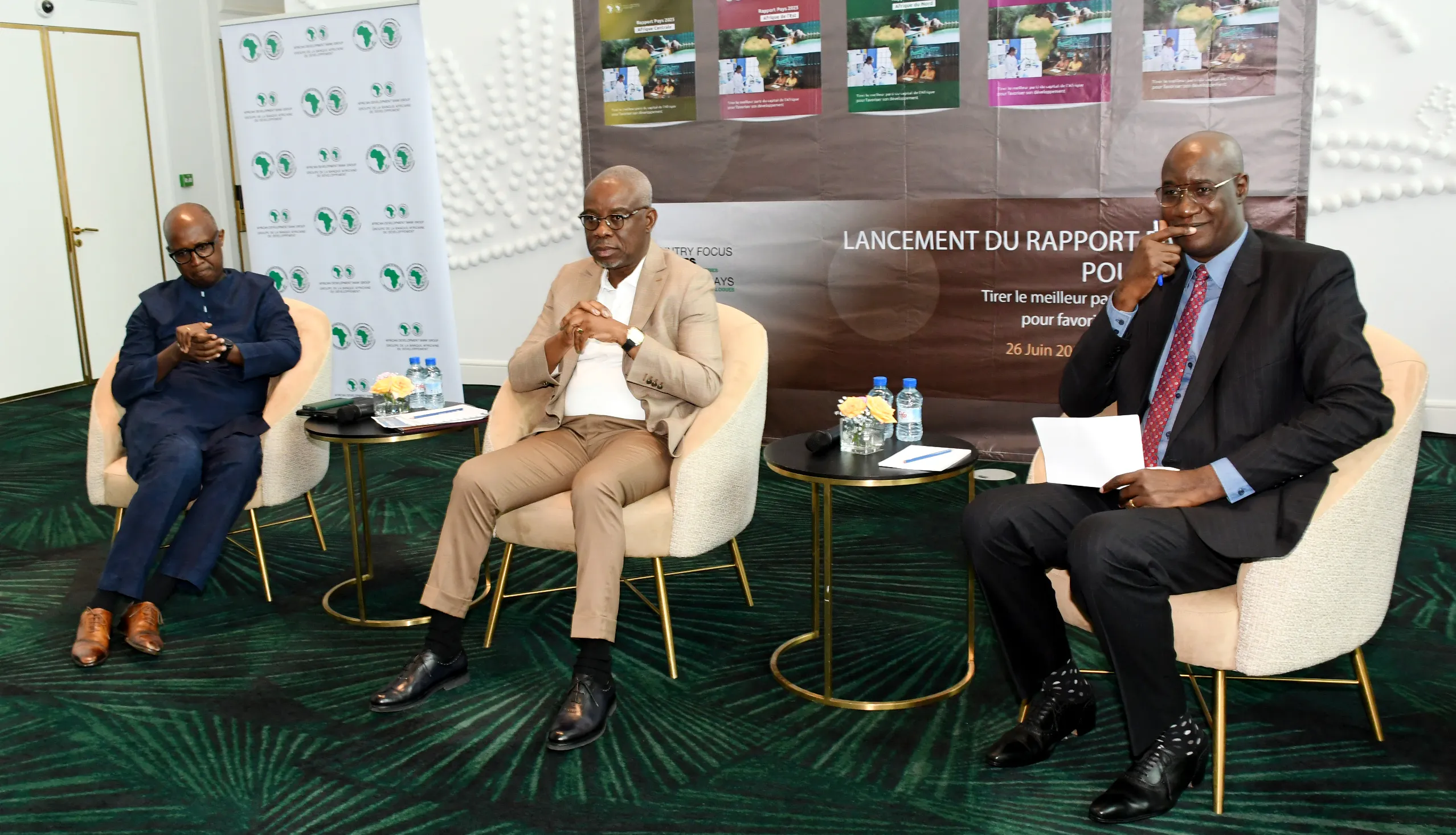 Le rapport a été lancé en présence des membres du gouvernement et autres