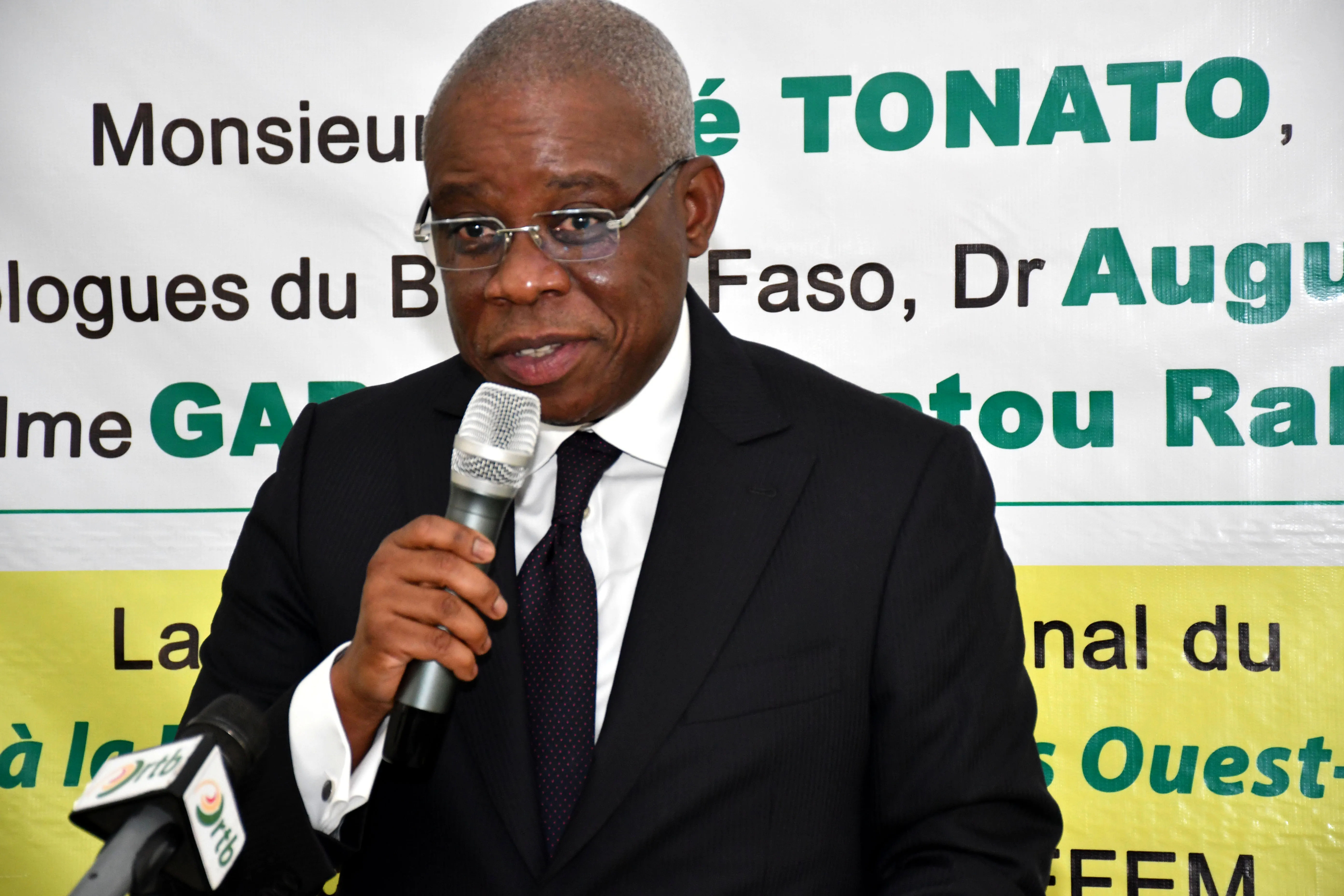 Le ministre José Tonato a insisté sur la nécessité de résultats concrets et visibles pour les citoyens