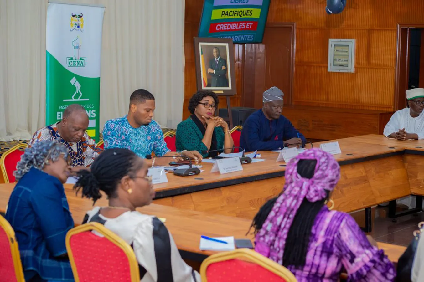 La Cena assure être dans les délais légaux et explique la différence entre son chronogramme  interne et le calendrier officiel prévu par la loi