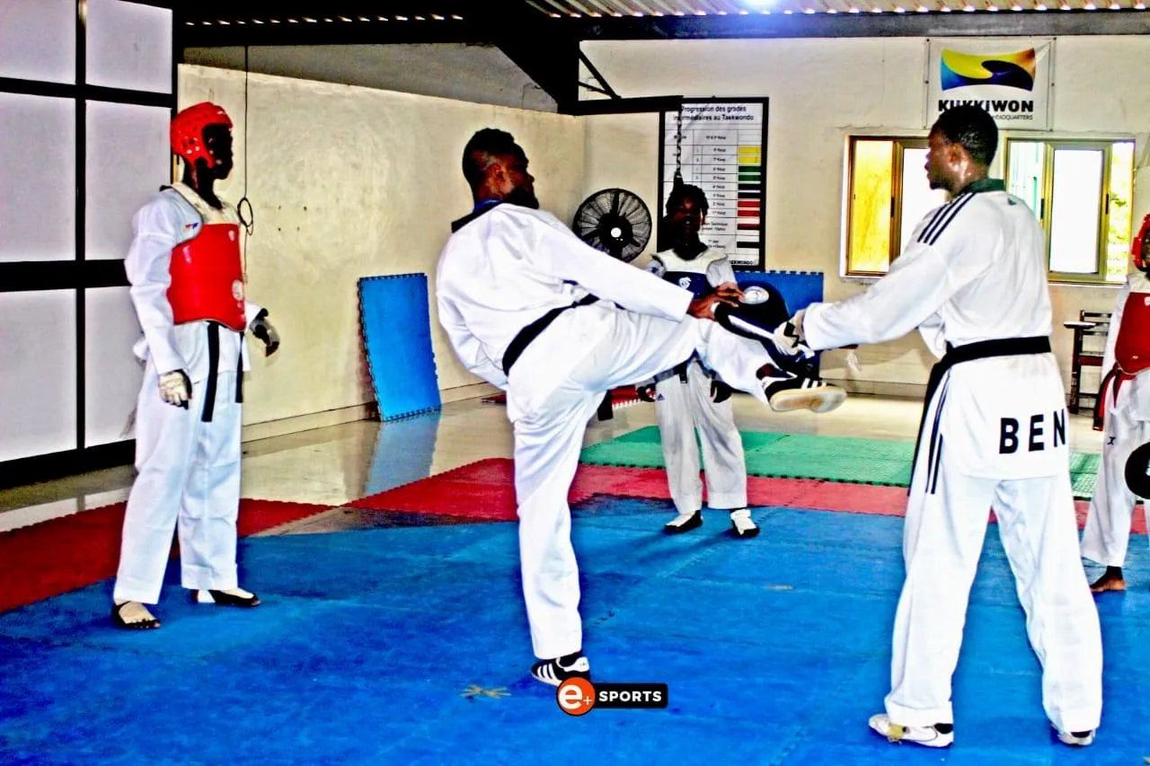 Les sélections nationales de taekwondo peaufinent les  dernières techniques d’attaque