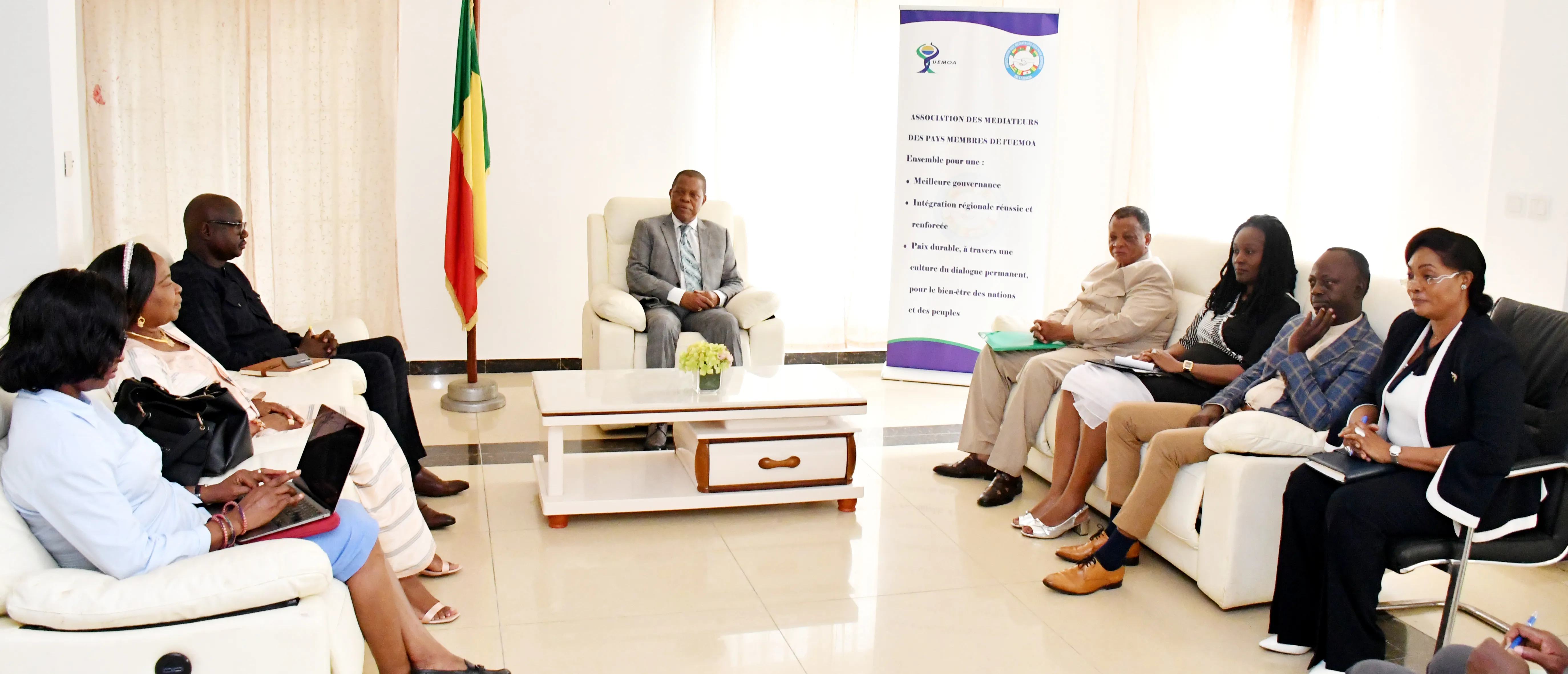 Le médiateur de la République, Pascal Essou, a salué l’initiative de la Cbdh et réaffirmé la disponibilité de son institution à accompagner la Commission dans ses missions