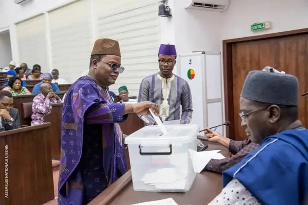 La loi sur la révision constitutionnelle adoptée