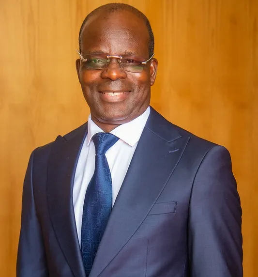 Raphaël Akotègnon, ministre de la Décentralisation