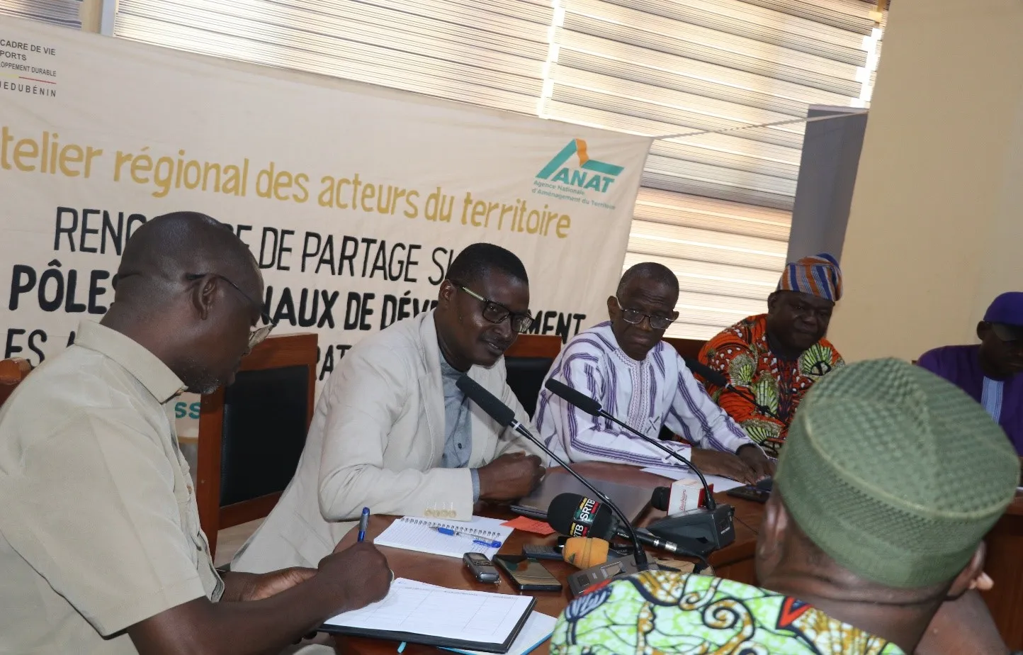 Sous l’égide de l’Agence nationale d’aménagement du territoire, l’atelier vise à renforcer la compréhension des enjeux liés à la territorialisation du développement