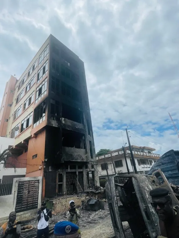 L’heure est à l’évaluation des dégâts matériels causés par  l’incendie d’Avakpa à Porto-Novo